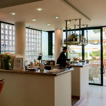 Hotel Ruhl &
